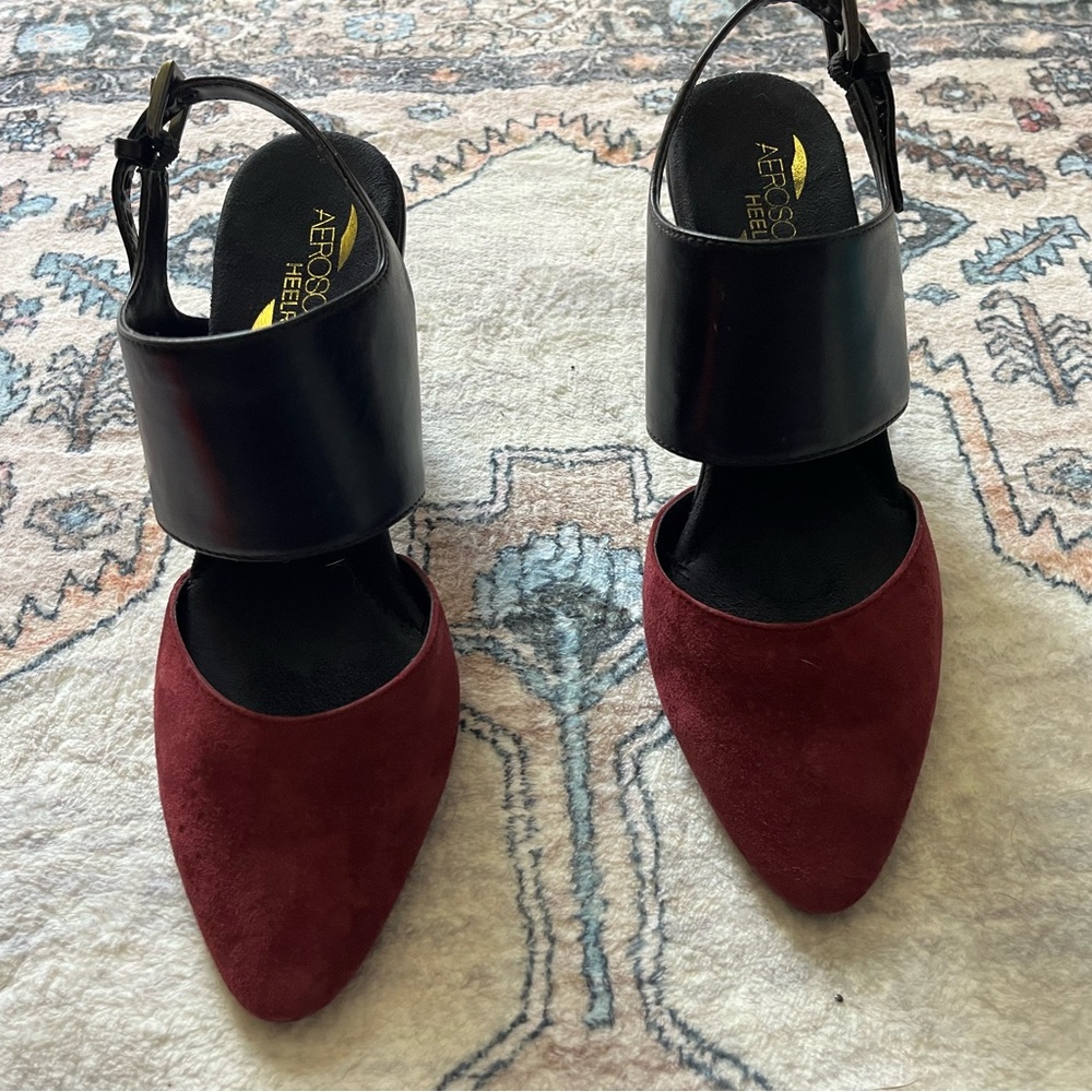 EUC- Aerosoles Exit Lane heels
